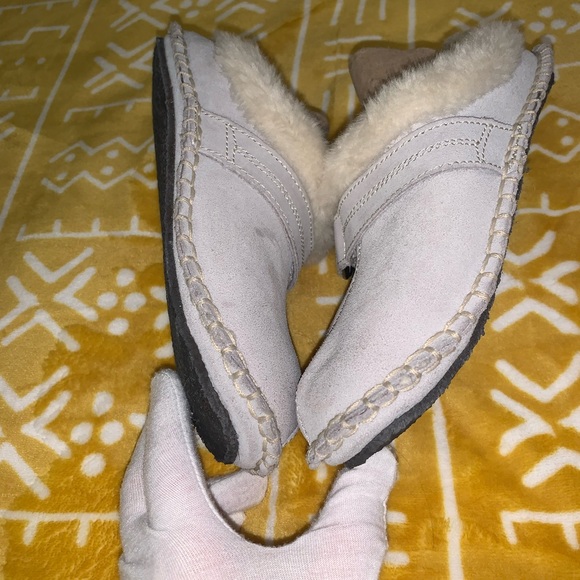 Cold Water Creek Shearling Lined Cozy Slippers.. Sz 7. EUC! - Picture 5 of 10